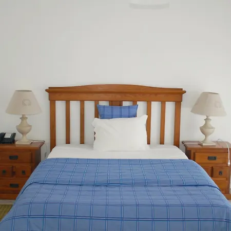 Spot Hotel 2*
