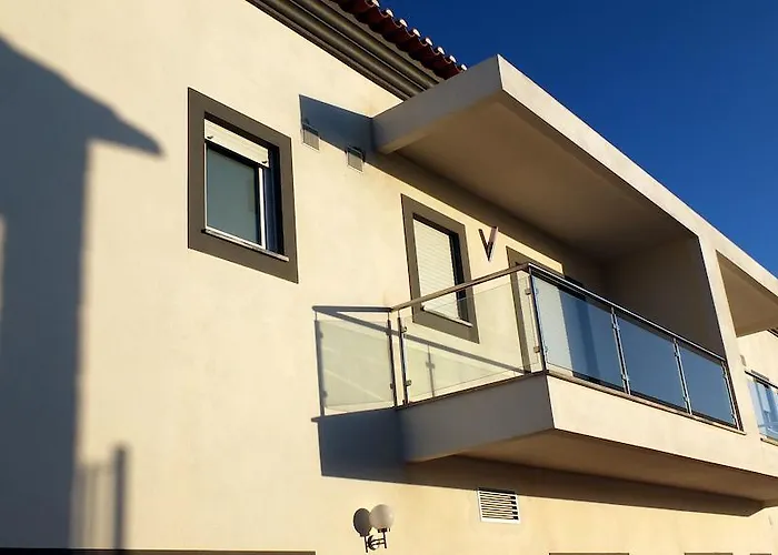 מלון Spot בליאל